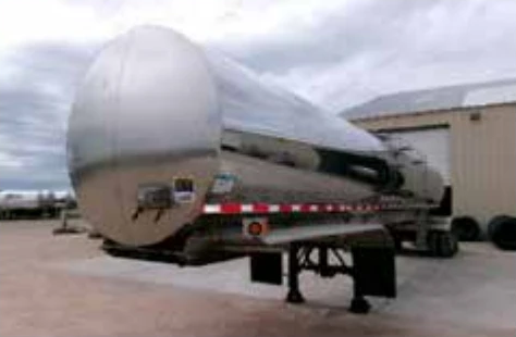2003 6,500-Gallon 3A Sanitary Trailer