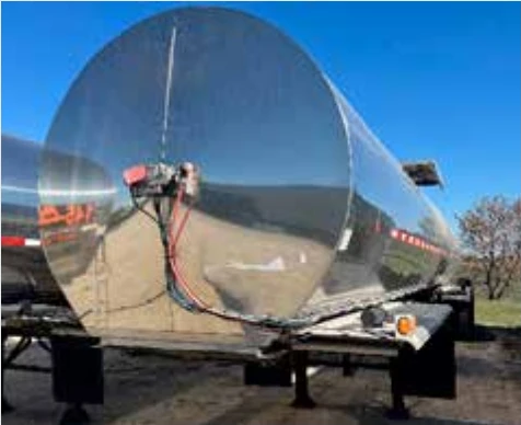 1999 Brenner 6,500-Gallon 3A Sanitary Trailer with Aluminum Wheels