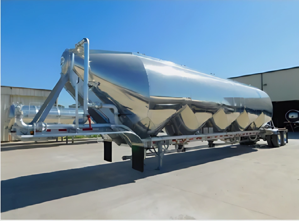 2026 Stephens 2400-Cube Trailer